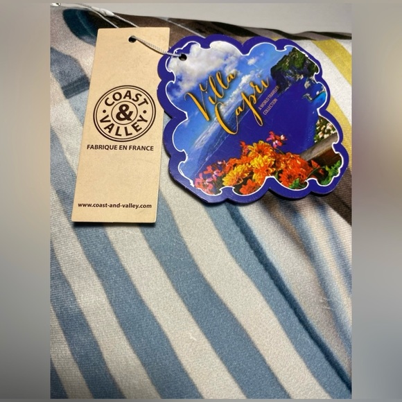 Coast & Valley Pillow - Picture 6 of 6